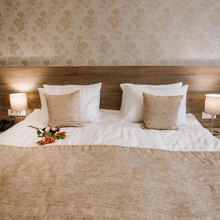 Hotel Alkor Truskavets Luaran gambar