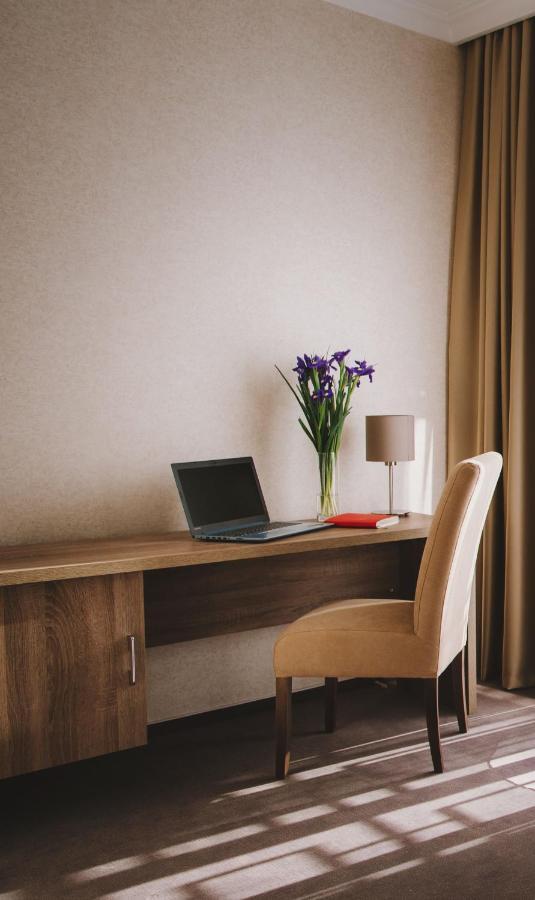 Hotel Alkor Truskavets Luaran gambar