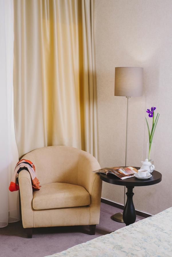 Hotel Alkor Truskavets Luaran gambar