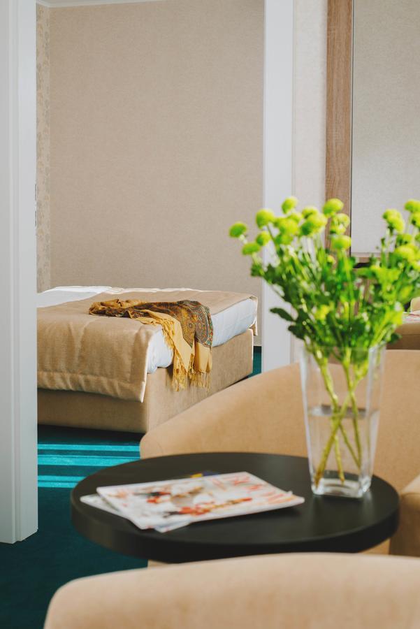 Hotel Alkor Truskavets Luaran gambar