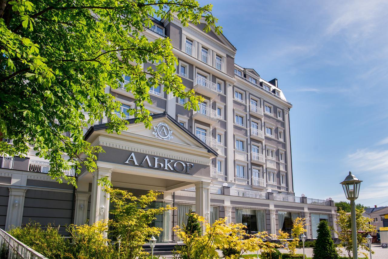 Hotel Alkor Truskavets Luaran gambar
